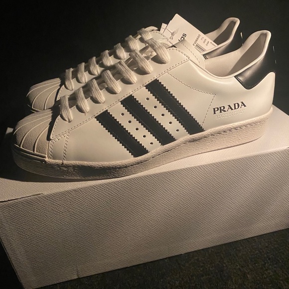 Prada x Adidas Superstar - Picture 3 of 7